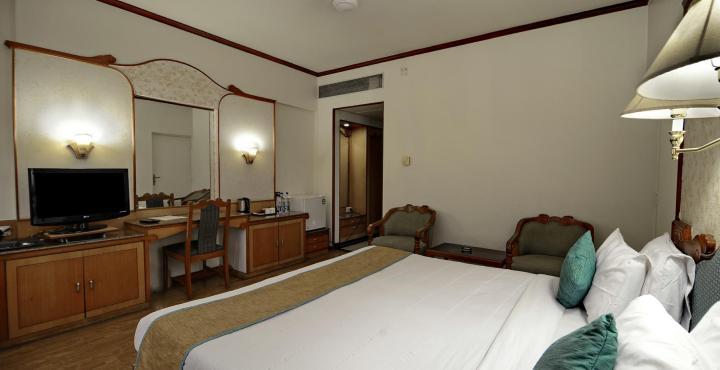 The President Hotel Shivajinagar Pune Zewnętrze zdjęcie
